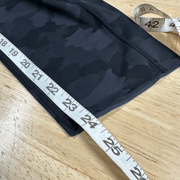 Lululemon Fast Free Tight II Non-Reflective Nulux Camo Deep Coal Women's 18 EUC - Picture 11 of 11
